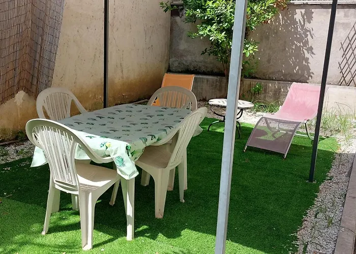 San Pietro & Trastevere Home